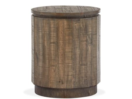 Baisden - Round Accent End Table - Tobacco Hot on Sale